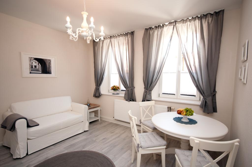 Baerengasse Apartments 弗赖因斯海姆 客房 照片